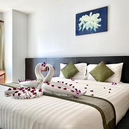 Apk Resort Patong Zewnętrze zdjęcie