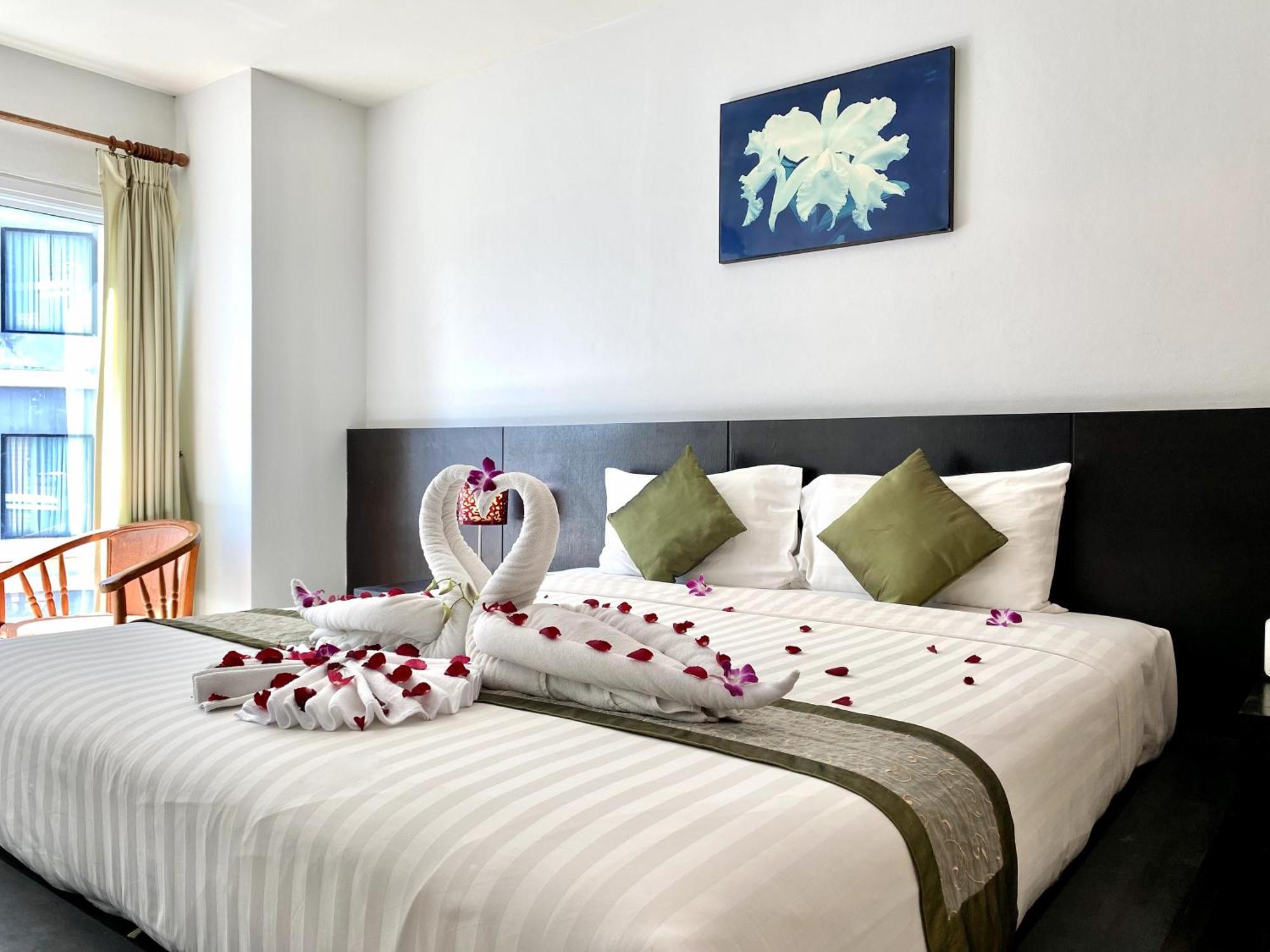 Apk Resort Patong Zewnętrze zdjęcie