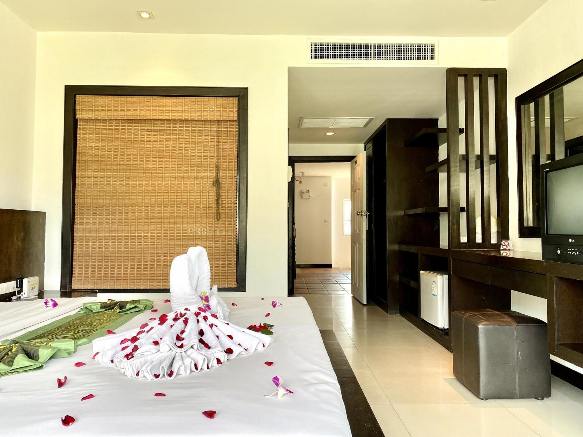 Apk Resort Patong Zewnętrze zdjęcie