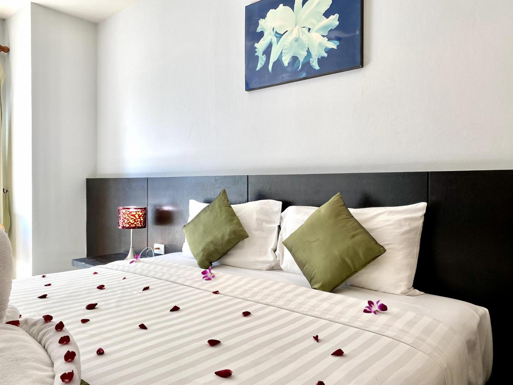 Apk Resort Patong Zewnętrze zdjęcie